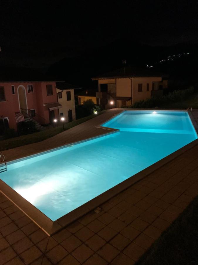 Villa Mirella: Casa Vista Lago Con Piscina ริวา ดิ ซอลโต ภายนอก รูปภาพ